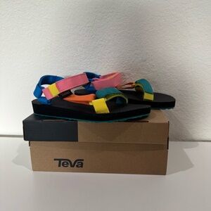 NIB TEVA Multicolor Kids Sandals